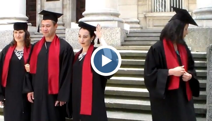 113 абсолвенти от Русенският университет получиха своите дипломи