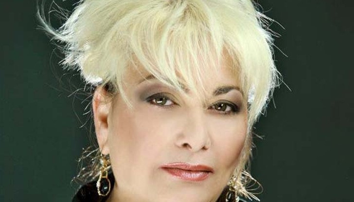 Известна бизнес-дама е открита мъртва в дома си Известна бизнес-дама е открита мъртва в дома си