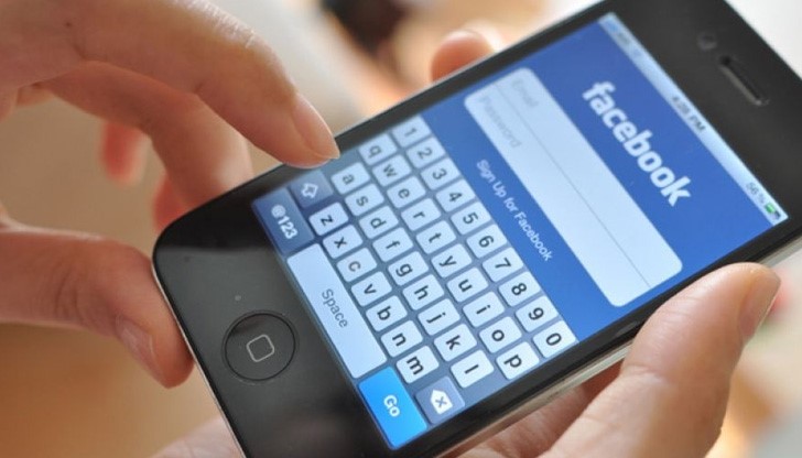 Цената на мобилния интернет пада наполовина