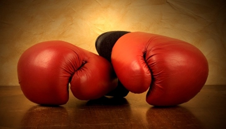 Три русенки се борят за златните медали от Европейското по бокс Три русенки се борят за златните медали от Европейското по бокс