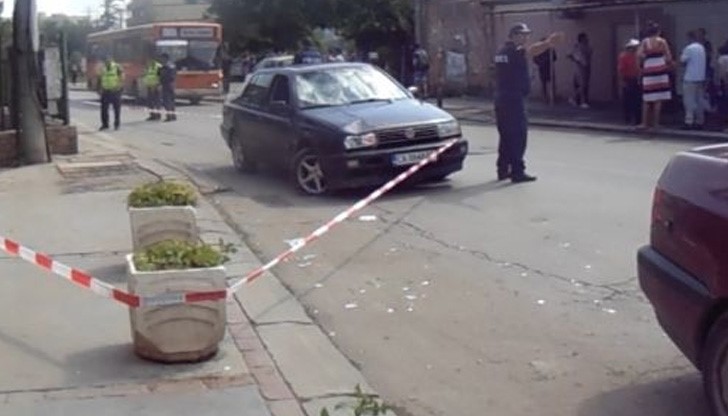 Шофьор блъсна 4-годишно дете, опитвайки се да спаси друг малчуган с колело Шофьор блъсна 4-годишно дете, опитвайки се да спаси друг малчуган с колело