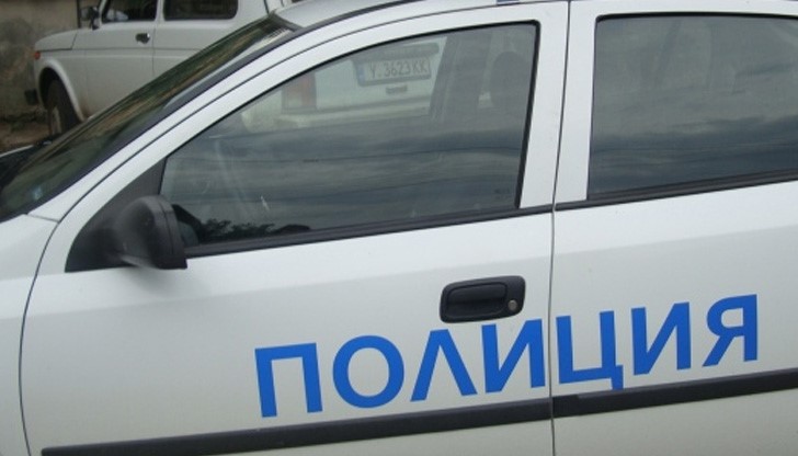 Апаши опоскаха имот край "Левента"