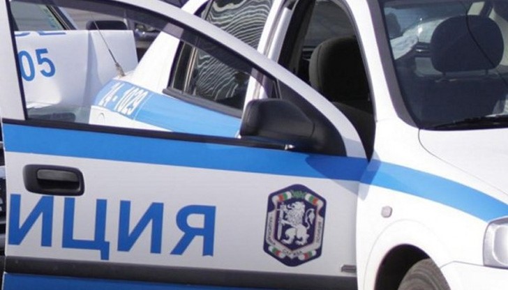 Фиркан руснак заби джипа си в крайморски хотел Фиркан руснак заби джипа си в крайморски хотел