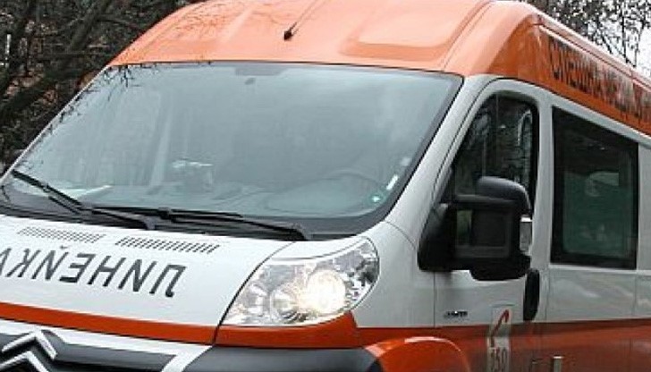 Шофьор прегази възрастна жена на главен път и избяга