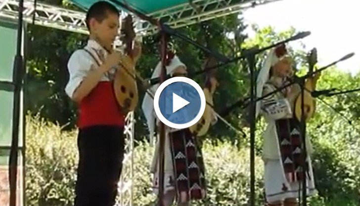 Изпълнители от 6 области взеха участие в "Златната гъдулка"