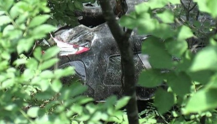 57-годишна шофьорка летя 30 метра и оживя! 57-годишна шофьорка летя 30 метра и оживя!