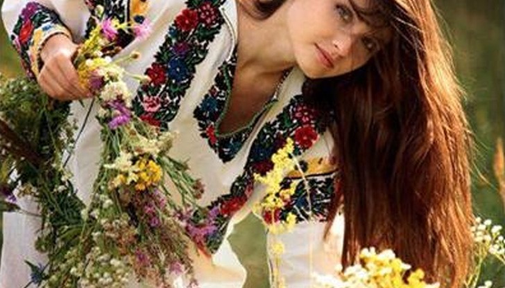 Еньовден е! Празнуват билкари, фармацевти и лечители Еньовден е! Празнуват билкари, фармацевти и лечители