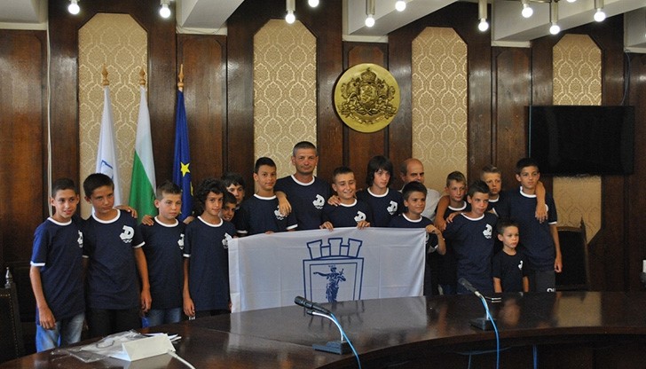 12-годишни футболисти на ФК "Дунав" заминават за Брашов