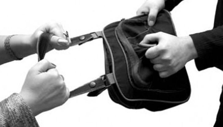 Пазете се! Уличните грабежи в Русе зачестяват Пазете се! Уличните грабежи в Русе зачестяват