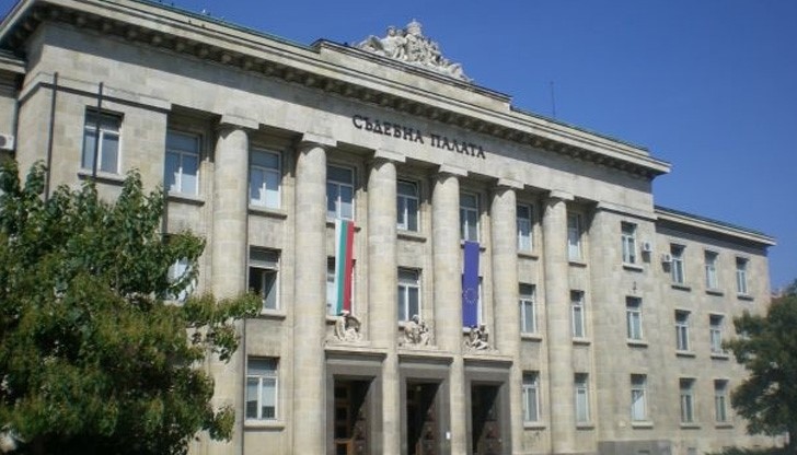 Русенският съд реши спора между бивш и настоящ шеф на "Овергаз" Русенският съд реши спора между бивш и настоящ шеф на "Овергаз"