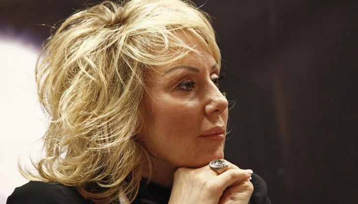 Съпругът на Лепа Брена опроверга информациите за катастрофа Съпругът на Лепа Брена опроверга информациите за катастрофа