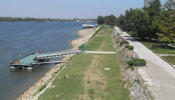 Дунав разруши кейовата стена на Русе