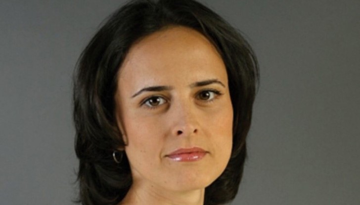 Генка Шикерова роди момиченце! Генка Шикерова роди момиченце!