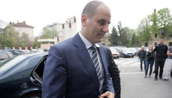 Инцидент с Цветан Цветанов край Враца Инцидент с Цветан Цветанов край Враца