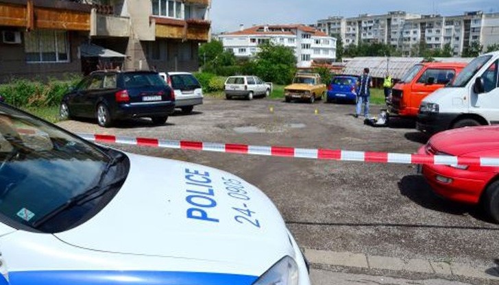 Погребалният агент прострелян заради война за трупове