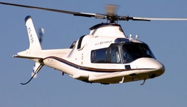 Хеликоптер изправи косите на плажуващите в Поморие