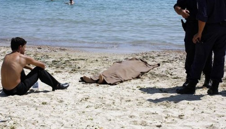 Руснак се удави на неохраняем плаж край Ахелой