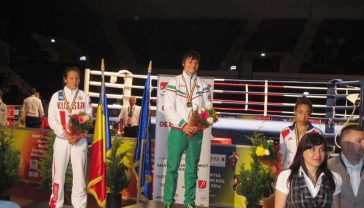 Две състезателки на БК „Русе” са в световния Топ 10 на женския бокс Две състезателки на БК „Русе” са в световния Топ 10 на женския бокс