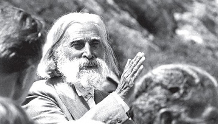 Обичайте, без да очаквате да ви обичат! Обичайте, без да очаквате да ви обичат!