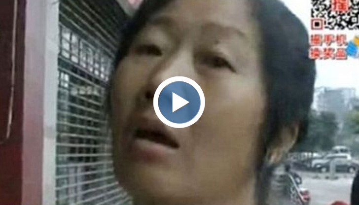 Келнерка изяде хлебарка, открита в салата