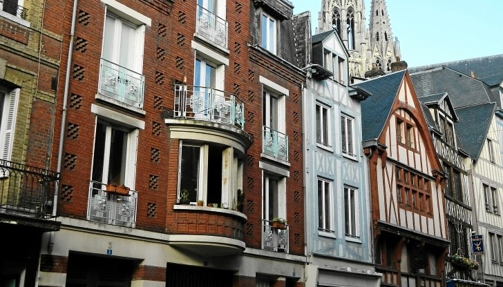 Откриха мъртва старица 6 години след смъртта й Откриха мъртва старица 6 години след смъртта й