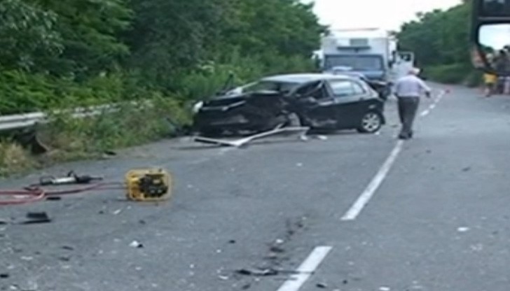 Известен лекар е загинал в снощната зверска катастрофа