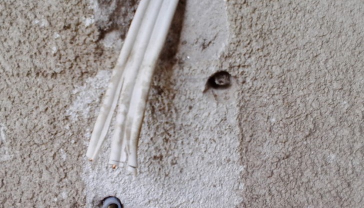 Оголен кабел в кв. "Възраждане"  дебне жертви