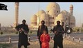 Терористите на ИД с ново видео, този път обезглавиха кюрдски боец