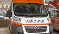 "Москвич" се натресе в камион, има пострадала жена