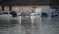Воден ад в Мизия: 500 души са евакуирани, градът е непристъпен