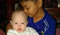 Родители зарязаха близначе със синдрома на Даун, износено от сурогатна майка
