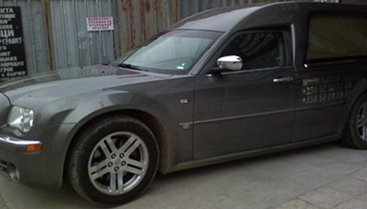 Катафалка вместо линейка откара пострадал мъж до болницата Катафалка вместо линейка откара пострадал мъж до болницата