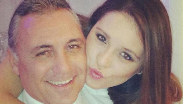 Мика Стоичкова ще съди "видимо доволните" Криско и Мария Илиева Мика Стоичкова ще съди "видимо доволните" Криско и Мария Илиева