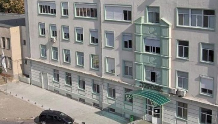 Дете е с опасност за живота след падане от втория етаж Дете е с опасност за живота след падане от втория етаж