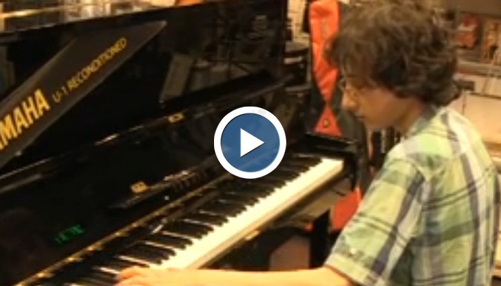 13-годишен пианист от Русе взриви мол в Атина с концерт
