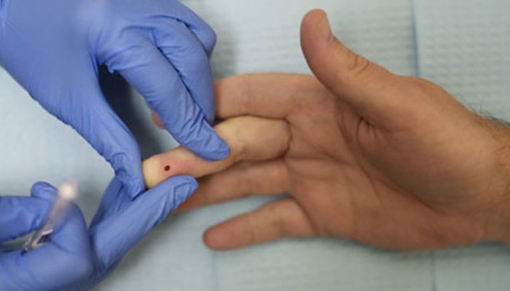 Близо 2000 българи са носители на СПИН Близо 2000 българи са носители на СПИН