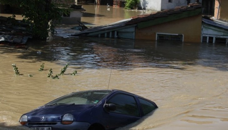 Топметеоролог: Отминалите бедствия може да ни се сторят рай на фона на бъдещите Топметеоролог: Отминалите бедствия може да ни се сторят рай на фона на бъдещите