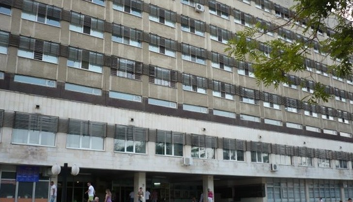 Жестоко убийство: Син преби до смърт баща си в болницата!