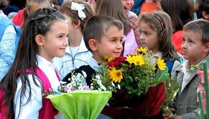 Учениците в Русе се топят с по 300 на година