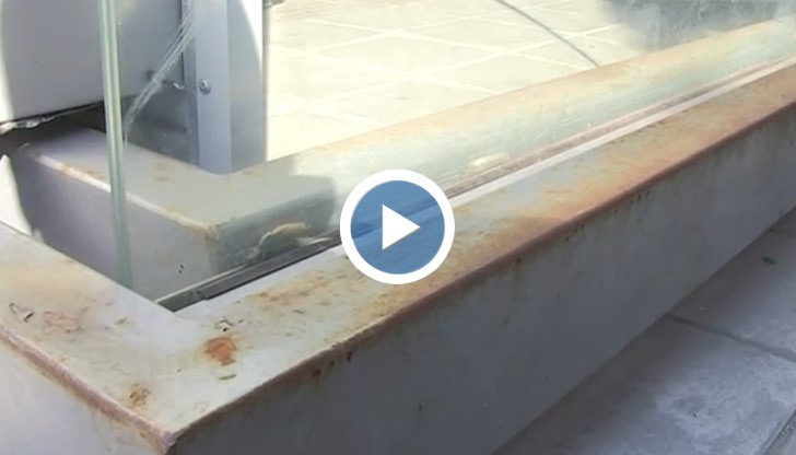 Новите спирки в Русе ръждясаха без време