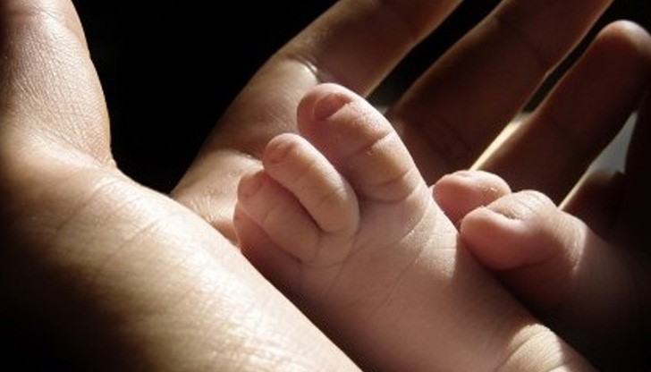 Разследват смъртта на 9-месечно бебе в "Пирогов"