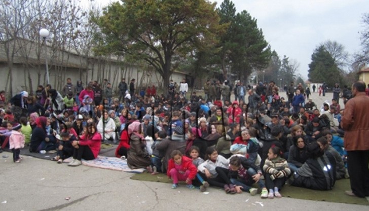 Подготвят изолатори за болни от ебола в лагерите за бежанци
