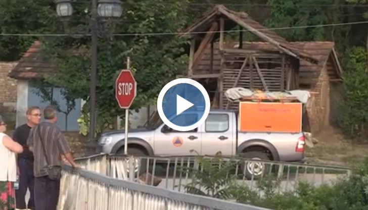 Бездомни хора от Русе подадоха ръка на бедстващите в Мизия