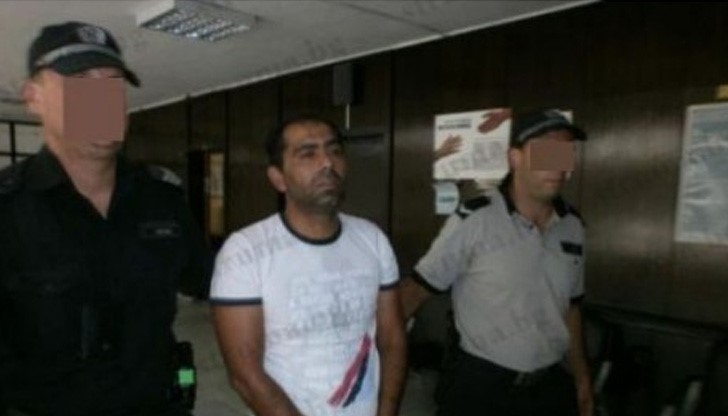 Хладнокръвен убиец: И с нож в шията тя продължи да обижда Хладнокръвен убиец: И с нож в шията тя продължи да обижда