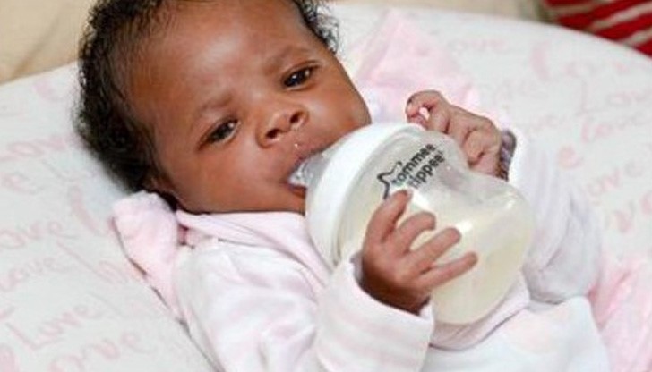 Бебе на 3 дена смая целия свят