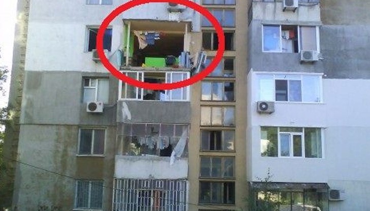 Мощен взрив отнесе тераса, жена е в болница!