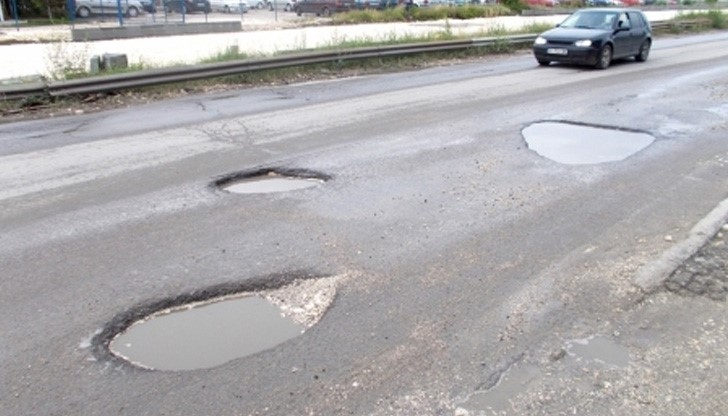 4-лентовия път Русе - Бяла остава мираж