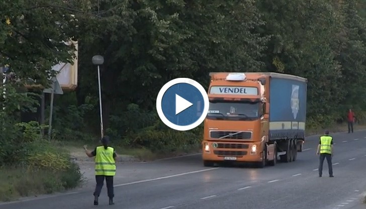 Тираджии подкрепят протеста на рокерите