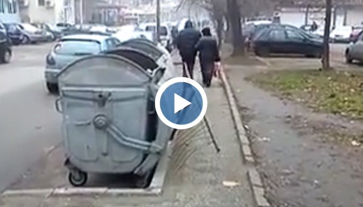 Винкел стърчи 3-та година и наранява пешеходците