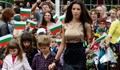 Прелестна българска учителка стана хит в мрежата